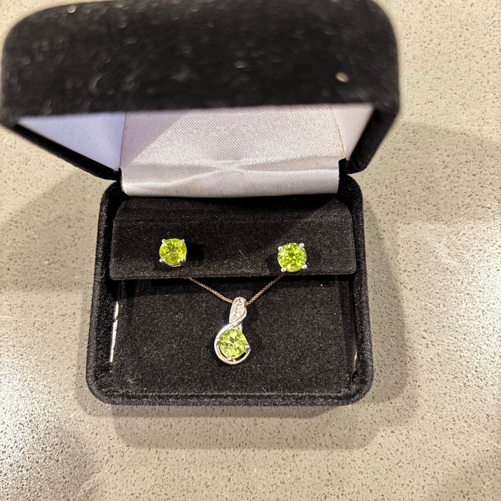 Kay jewelers sterling silver Jewelry Set